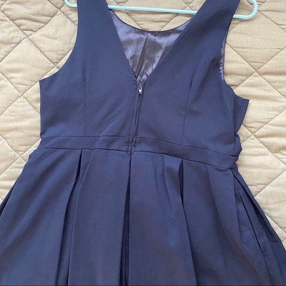 NWOT Formal Navy Blue Dress - Picture 3 of 4
